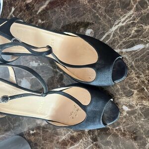 Elegant CHRISTIAN LOUBOUTIN Black Satin Women's Heels 👠 SIZE 38